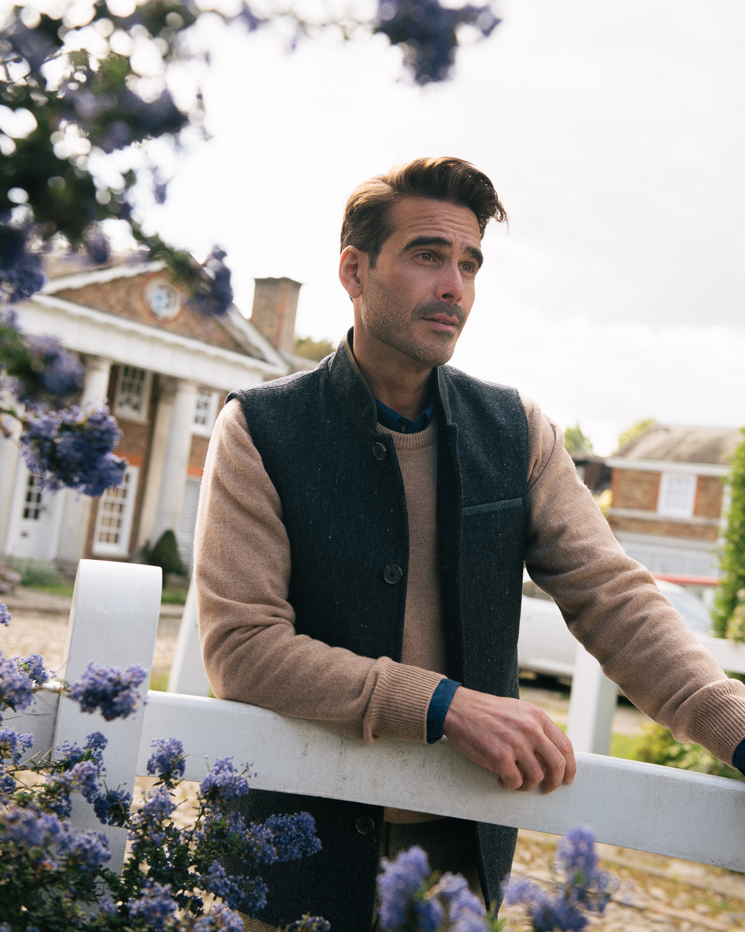 Darzi Shetland Wool Gilet - Dark Blue