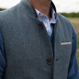 Darzi Shetland Ocean Blue gilet - collar