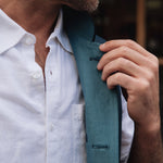 DARZI COMO LINEN NEHRU WAISTCOAT -  NAVY - CLOSE UP CONTRAST LINING