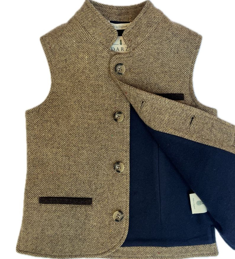 Little Darzi gilet in Camel Brown - open buttons