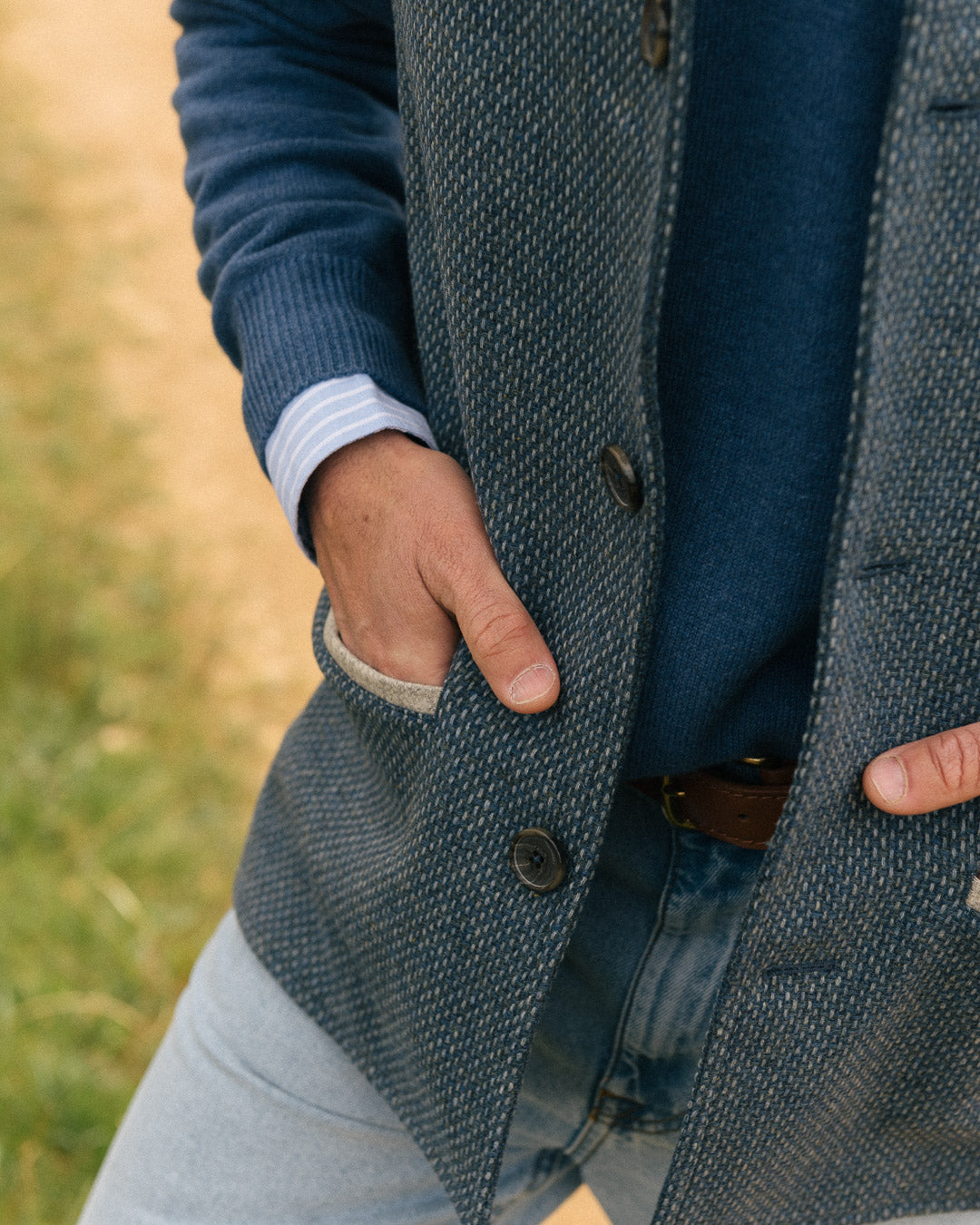 Darzi Shetland Ocean Blue gilet - close up