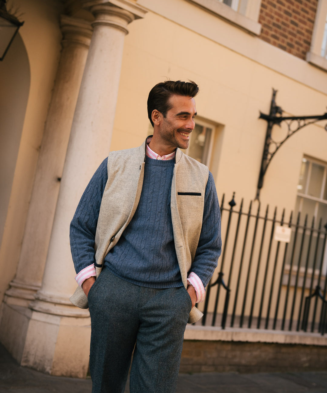 DARZI MERINO WOOL GILET - PEBBLE GREY