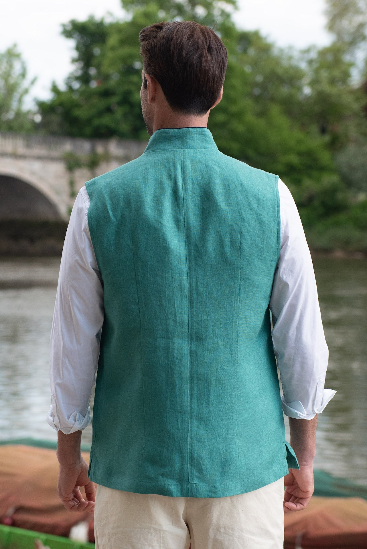 DARZI COMO LINEN GILET - JADE GREEN