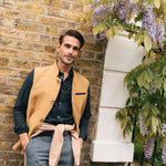 DARZI ALDERNEY LINEN GILET - OCHRE