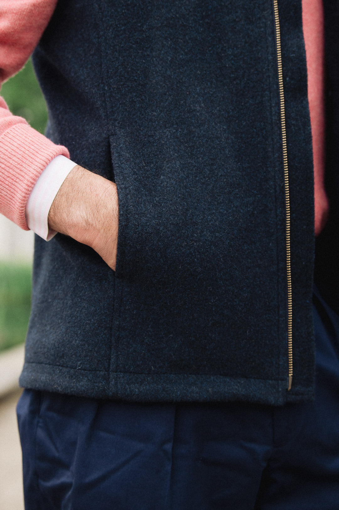 Men's Darzi Hillgate heavyweight midnight blue merino wool gilet - side pocket detail