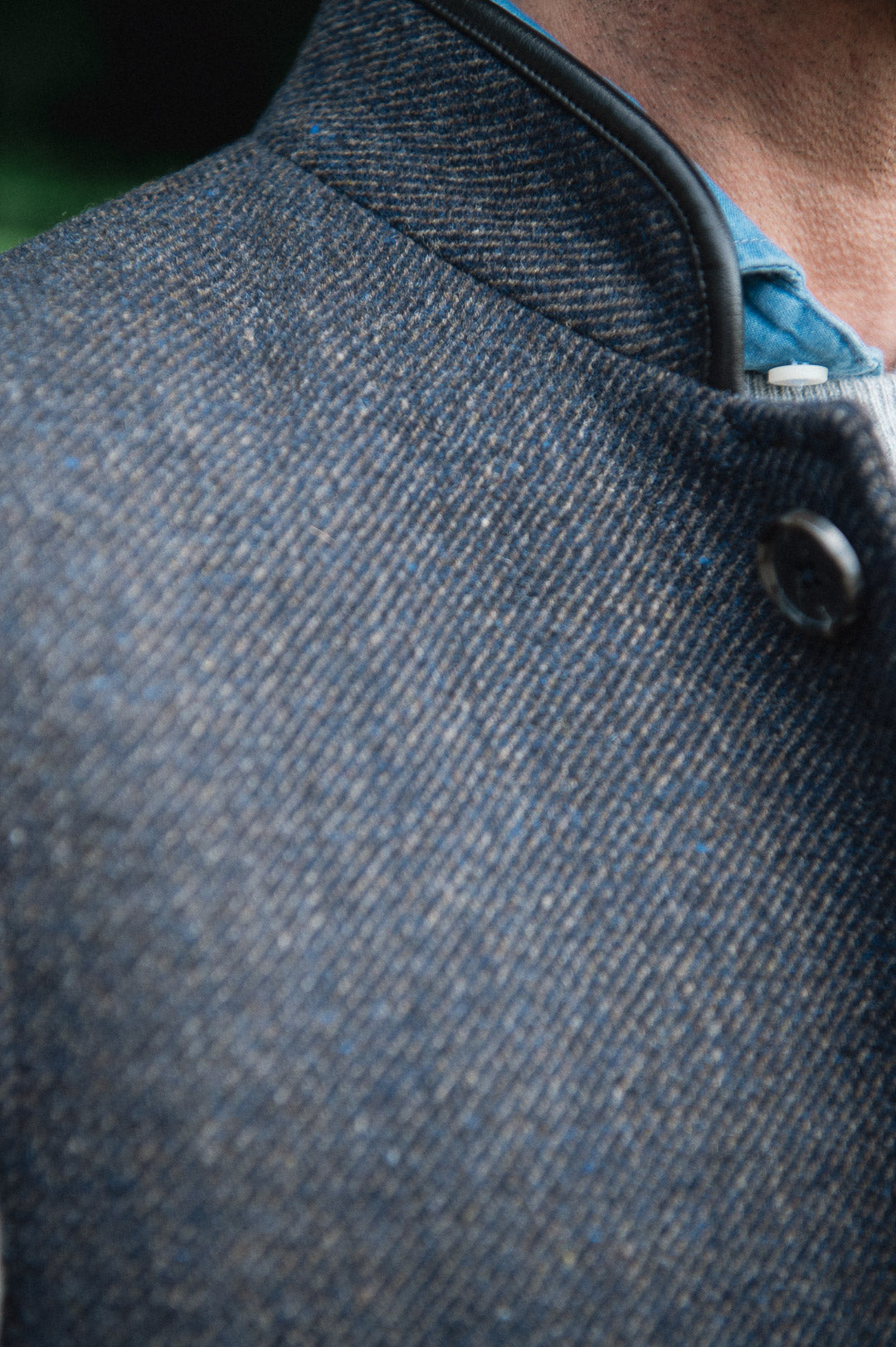 Close-up of collar detail on Darzi Helmsley wool waistcoat in Blue Brown Twill 